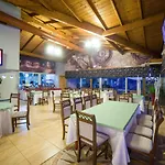Hotel Aliko Radhimë