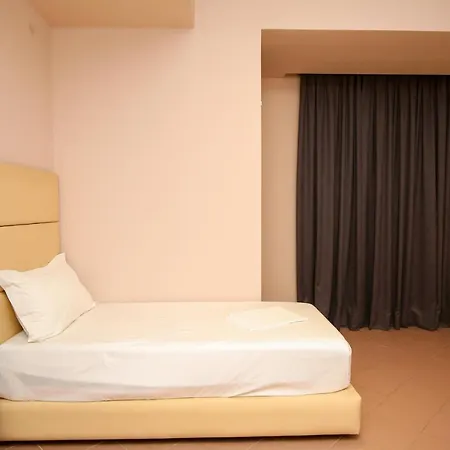 Aliko Hotel 4*