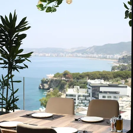 Hotel Aliko Radhime