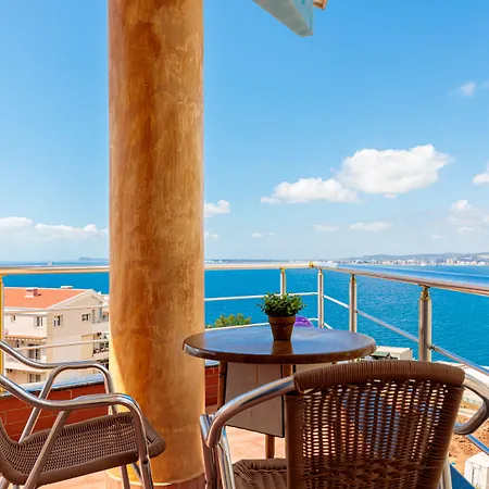Aliko Hotel 4*