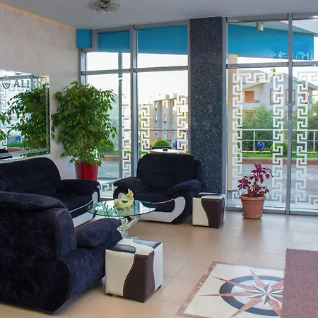 Aliko 4* Radhimë